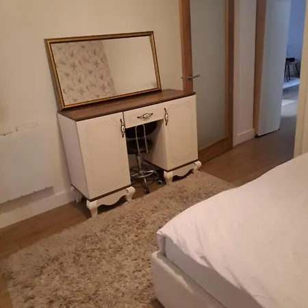 Stylish Self Check-in