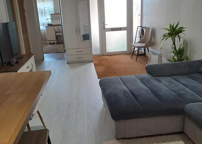 Stylish Self Check-in Bristol