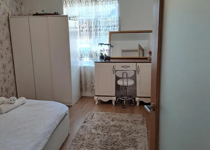 Stylish Self Check-in Bristol